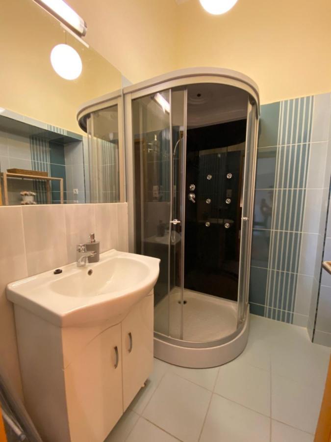 Ambrozia Apartman Erlau Exterior foto
