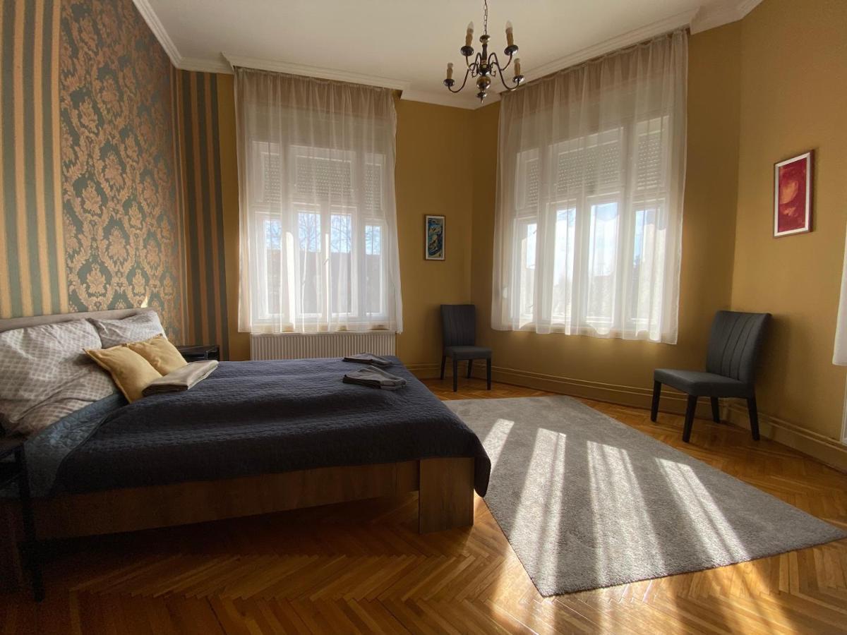Ambrozia Apartman Erlau Exterior foto