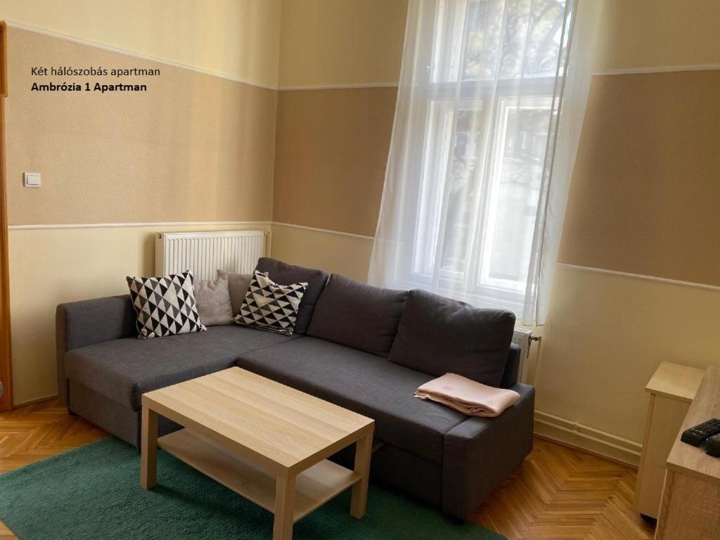 Ambrozia Apartman Erlau Exterior foto