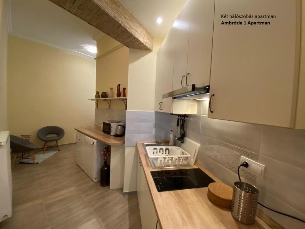 Ambrozia Apartman Erlau Exterior foto